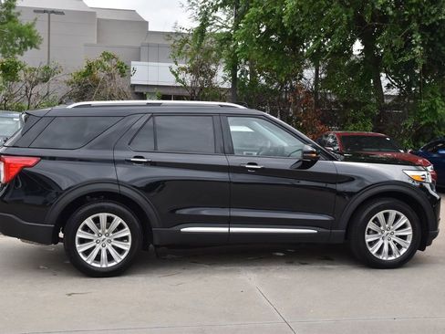 Used 2024 Ford Explorer Limited w/ Limited Technology Package AWD/4WD image 7