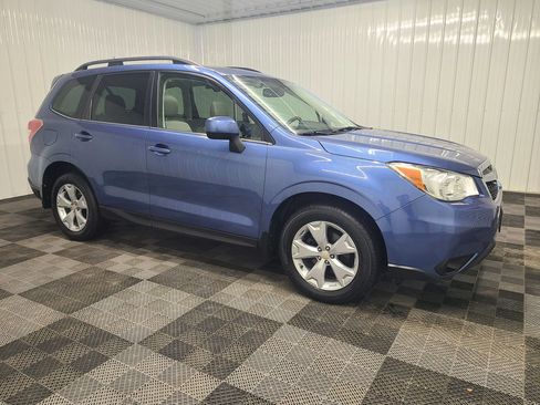Used 2015 Subaru Forester 2.5i Limited AWD/4WD image 1