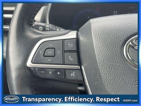 Used 2023 Toyota Highlander Platinum image 23