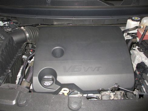 Used 2019 Chevrolet Traverse RS image 37