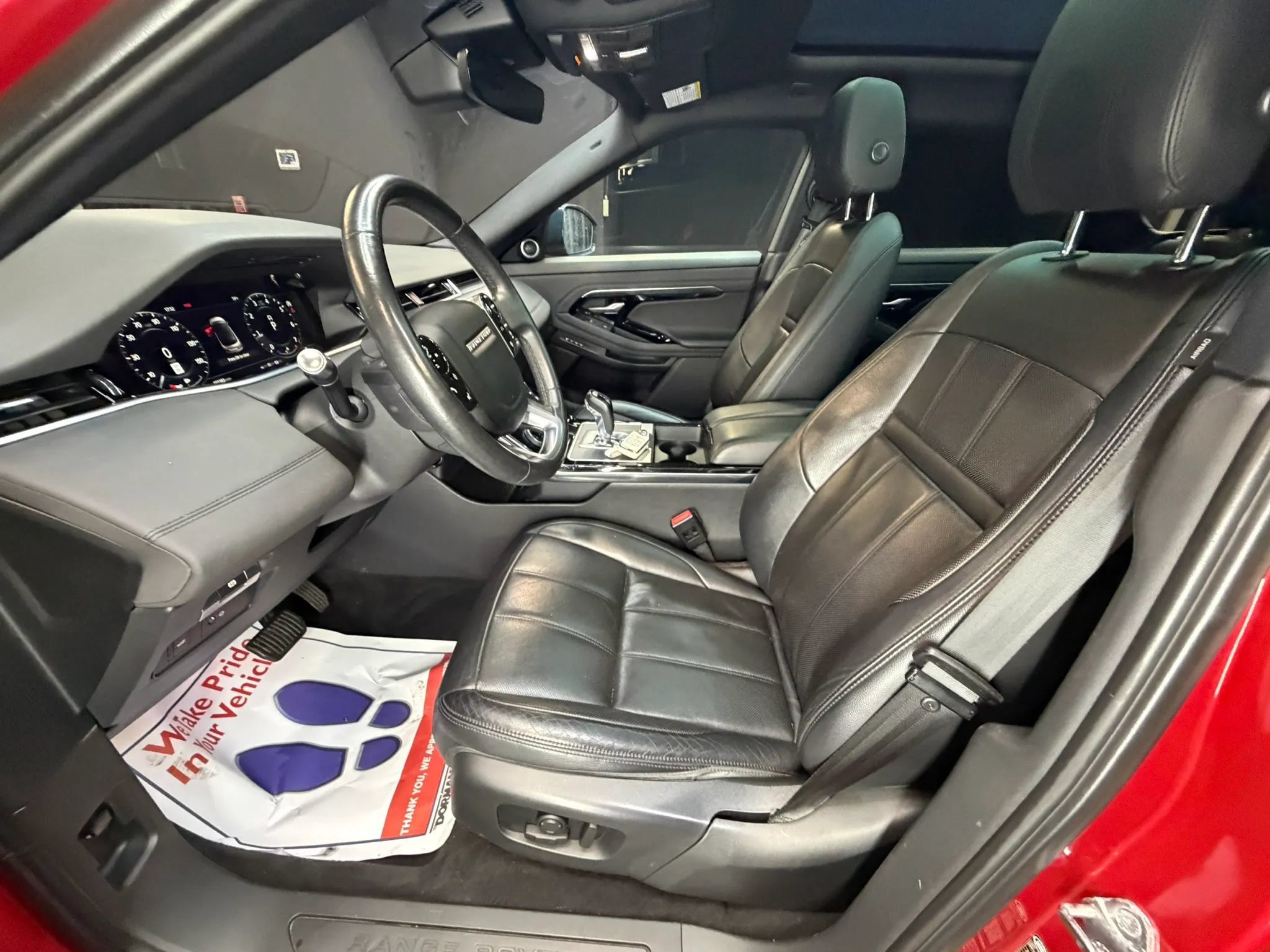 Used 2020 Land Rover Range Rover Evoque SE AWD/4WD image 12