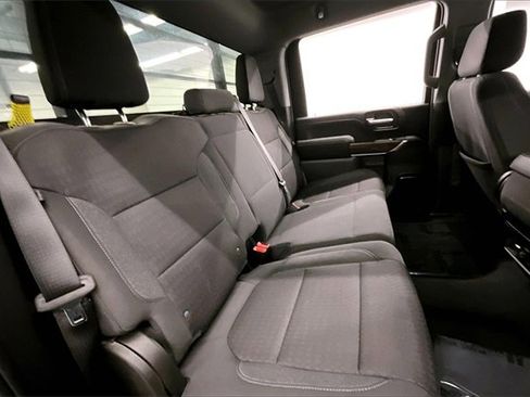 Used 2023 GMC Sierra 3500 SLE w/ SLE Value Package image 21