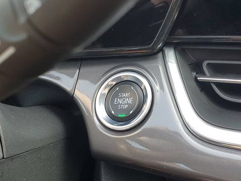 Certified 2024 Chevrolet Trax ACTIV w/ Sunroof Package FWD image 23