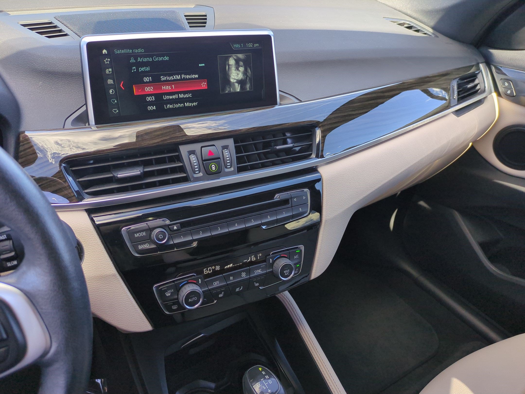 Used 2018 BMW X1 xDrive28i w/ Premium Package AWD/4WD image 23