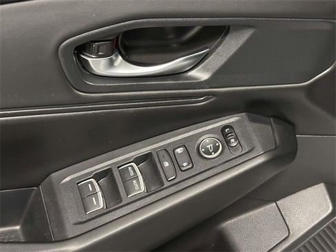 Certified 2023 Honda Accord EX image 12