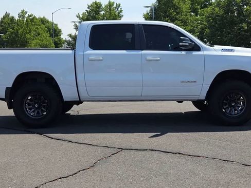Used 2021 RAM 1500 Big Horn AWD/4WD image 9