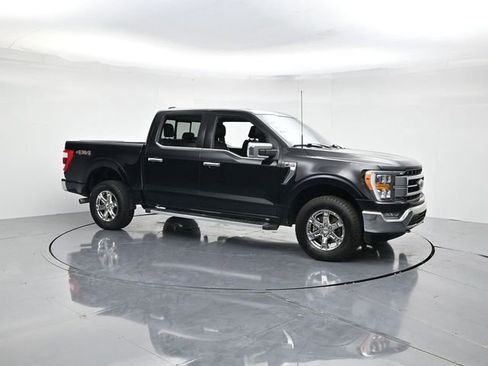 Used 2023 Ford F150 Lariat image 3