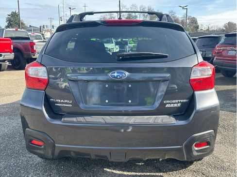 Used 2016 Subaru Crosstrek 2.0i Premium image 6