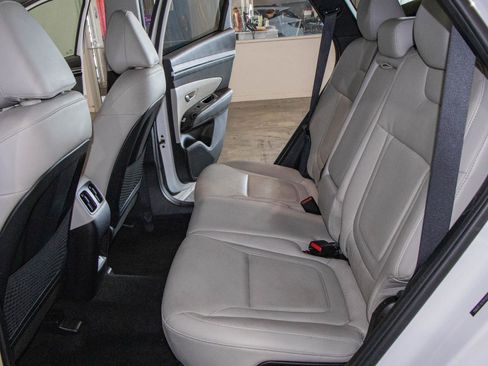 Used 2023 Hyundai Tucson Limited image 15