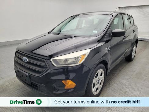 Used 2017 Ford Escape S image 1