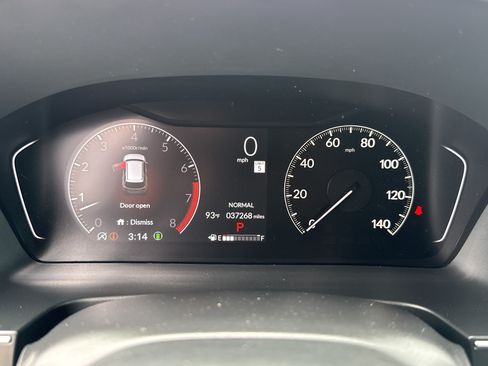Used 2023 Honda Pilot EX-L image 2