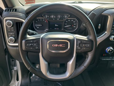 Used 2022 GMC Sierra 1500 SLE AWD/4WD image 21
