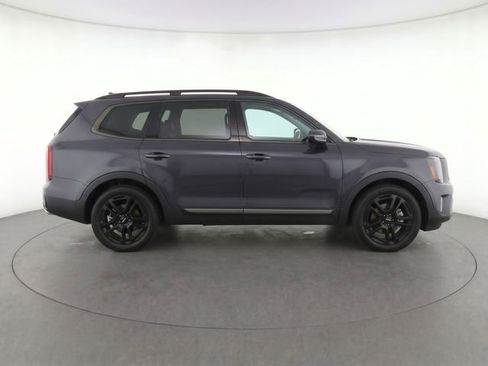 Used 2023 Kia Telluride SX Prestige X-Line AWD/4WD image 2