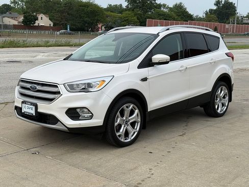 Used 2019 Ford Escape Titanium AWD/4WD image 1