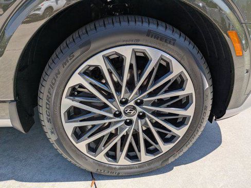 New 2026 Hyundai Palisade Calligraphy FWD image 9