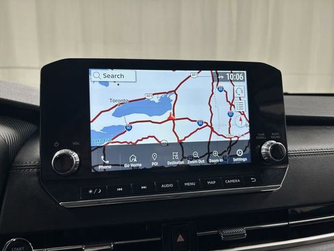 Used 2023 Mitsubishi Outlander SE image 16