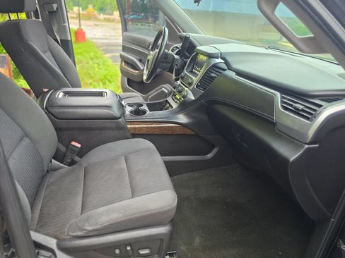 Used 2016 Chevrolet Tahoe LS RWD image 18