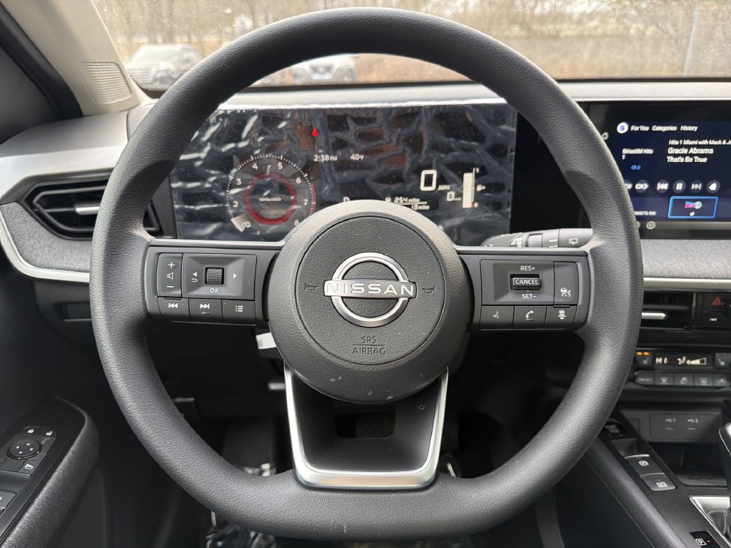 Used 2026 Nissan Kicks SV w/ SV Premium Package AWD/4WD image 28