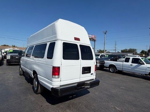 Used 2001 Ford E-350 and Econoline 350 Extended Super Duty image 8