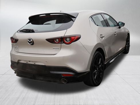 Used 2023 MAZDA MAZDA3 Hatchback w/ Appearance Package image 6