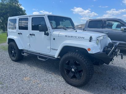 Used 2014 Jeep Wrangler Unlimited Rubicon w/ Connectivity Group