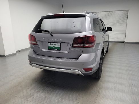 Used 2020 Dodge Journey Crossroad FWD image 7