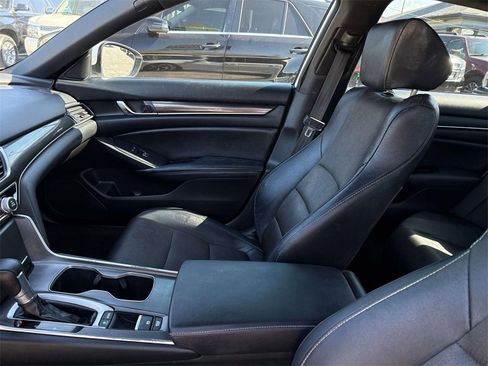 Used 2020 Honda Accord Sport image 18