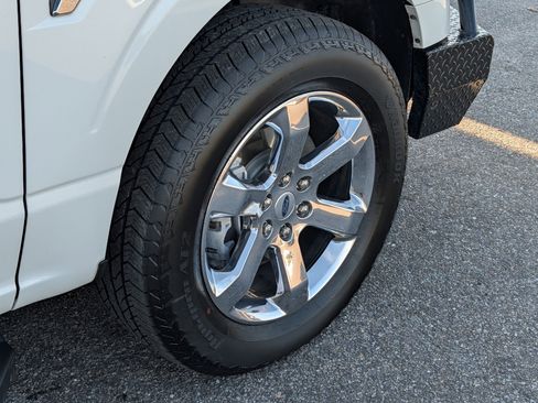 Used 2022 Ford F150 Lariat AWD/4WD image 12