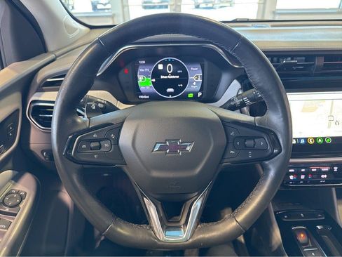 Used 2023 Chevrolet Bolt EUV Premier w/ Sun & Sound Package FWD image 21