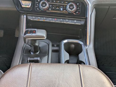 Used 2023 GMC Sierra 1500 Denali AWD/4WD image 21
