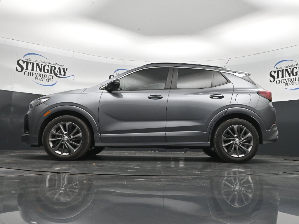Used 2021 Buick Encore GX Select w/ Sport Touring Package FWD image 20
