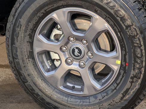 New 2025 Ford Bronco Big Bend image 9