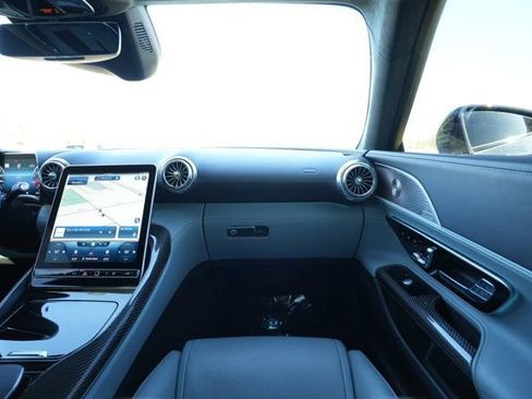 Certified 2022 Mercedes-Benz SL 55 AMG 4MATIC image 38