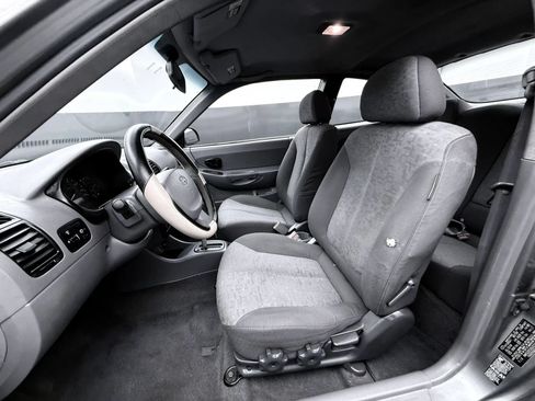 Used 2005 Hyundai Accent GT FWD image 19