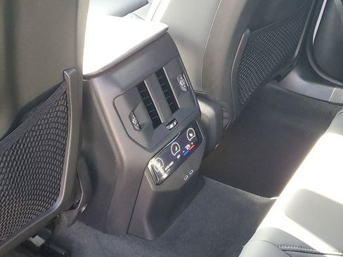 New 2026 BMW X3 xDrive30 w/ Premium Package image 25