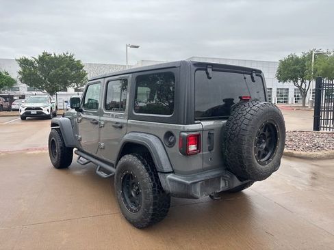 Used 2019 Jeep Wrangler Unlimited Sport S image 7