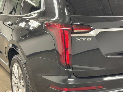 Used 2023 Cadillac XT6 Premium Luxury FWD image 15