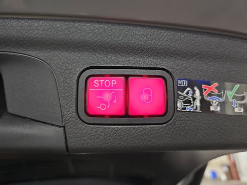 New 2026 Mercedes-Benz GLE 350 4MATIC image 14