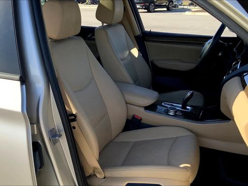 Used 2017 BMW X3 xDrive28i AWD/4WD image 8