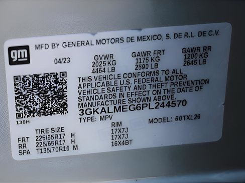 Used 2023 GMC Terrain SLE w/ Driver Convenience Package image 20