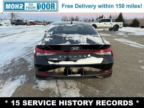 Used 2021 Hyundai Elantra SEL image 4