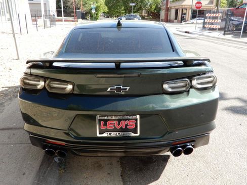 Used 2020 Chevrolet Camaro SS RWD image 6