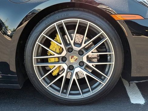 Certified 2024 Porsche 911 Carrera RWD image 12