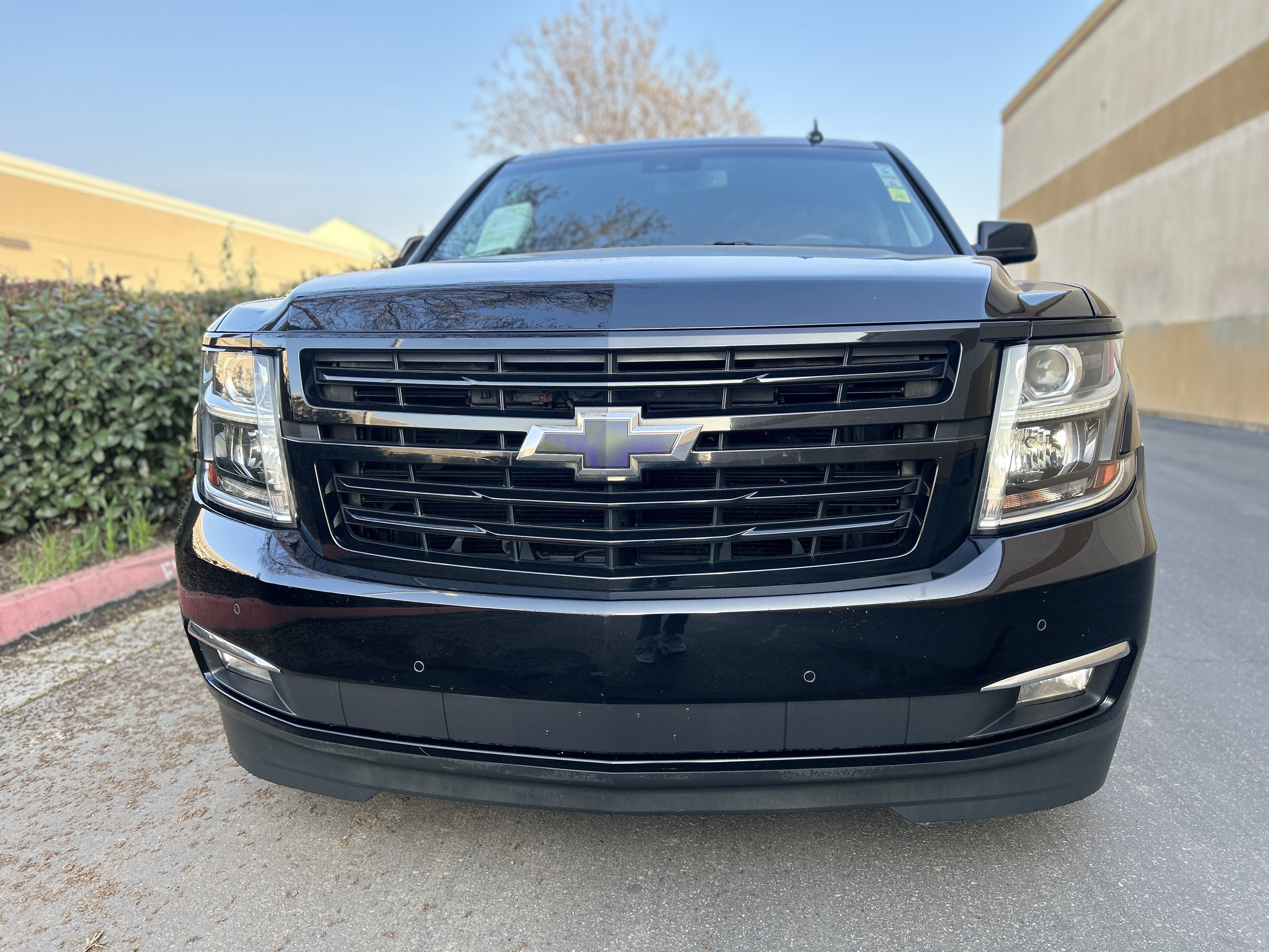 Used 2019 Chevrolet Suburban Premier AWD/4WD image 6