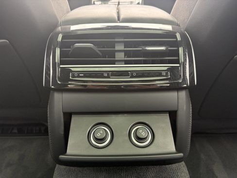 Certified 2023 Audi A8 L 3.0T AWD/4WD image 21
