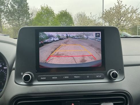 Certified 2023 Hyundai Kona SEL w/ Cargo Package FWD image 4