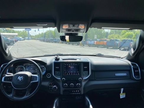 Used 2019 RAM 1500 Big Horn AWD/4WD image 20