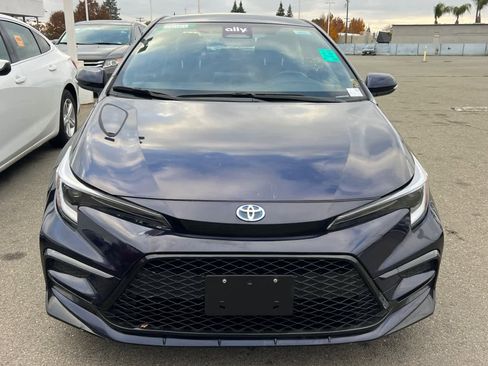Used 2023 Toyota Corolla SE image 6