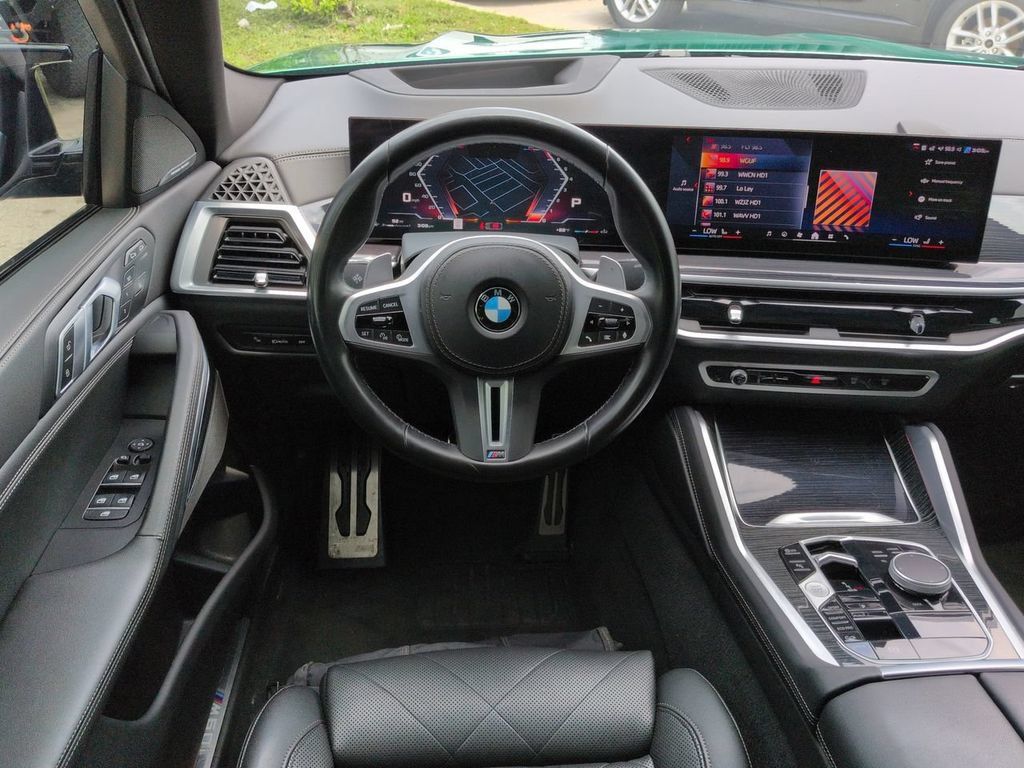 Used 2024 BMW X6 M60i w/ M Sport Professional Package AWD/4WD image 16
