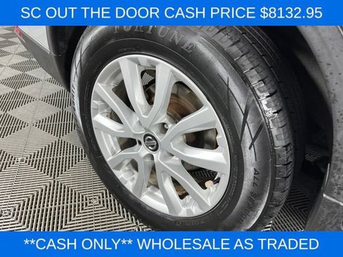 Used 2019 Nissan Rogue SV FWD image 13